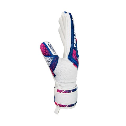 Rękawice bramkarskie Reusch Attrakt RE: Grip NC Junior biało-niebieskie 5572535 4310 Rękawice bramkarskie Reusch Attrakt RE: Grip NC Junior biało-niebieskie 5572535 4310