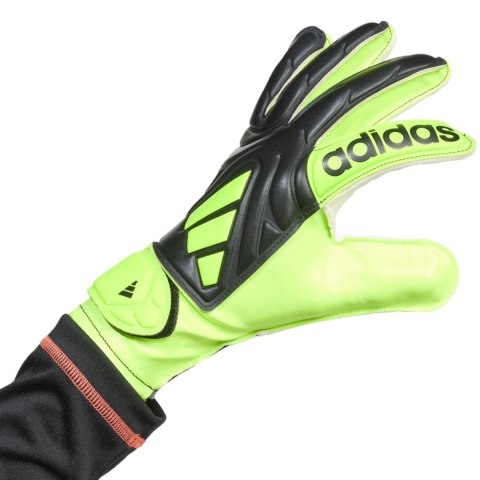 Rękawice bramkarskie dla dzieci adidas Copa Club czarno-limonkowe JN5341 Rękawice bramkarskie dla dzieci adidas Copa Club czarno-limonkowe JN5341