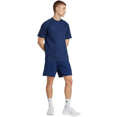 Koszulka męska adidas Tiro 25 Tee Travel granatowa JY5949 Koszulka męska adidas Tiro 25 Tee Travel granatowa JY5949