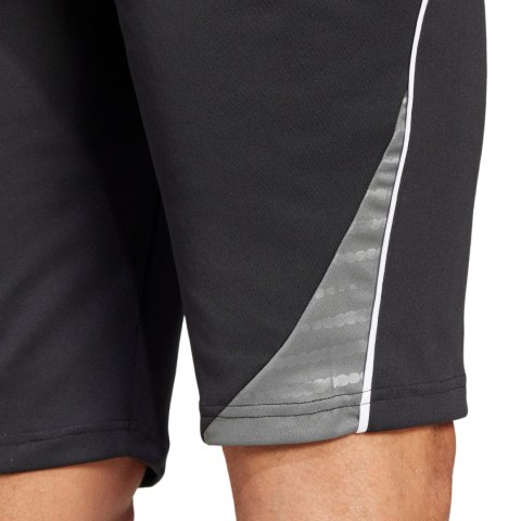 Spodenki męskie adidas Tiro 25 Competition 1/2 czarne IW0413 Spodenki męskie adidas Tiro 25 Competition 1/2 czarne IW0413