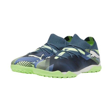 Buty piłkarskie Puma Future 7 Match TT 107937 03