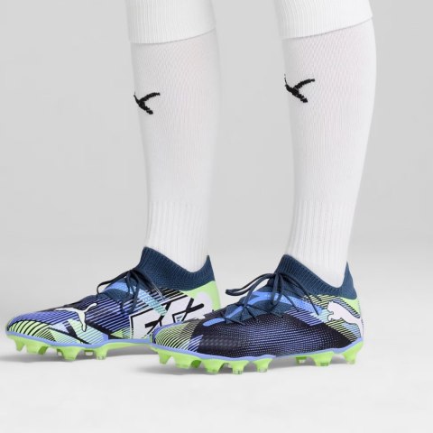 Buty piłkarskie Puma Future 7 Pro FG/AG 107924 03