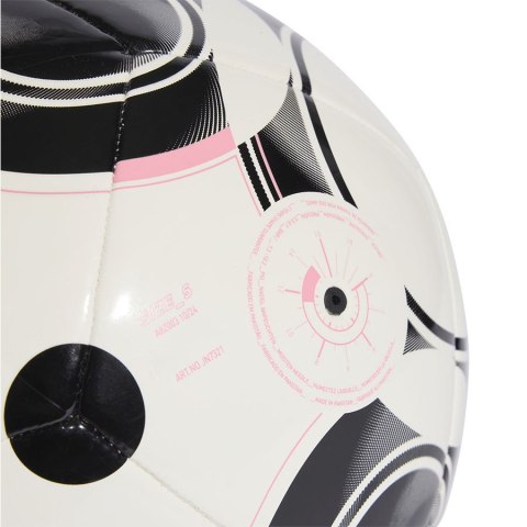 Piłka adidas Juventus Club Home JN7321 Piłka adidas Juventus Club Home JN7321