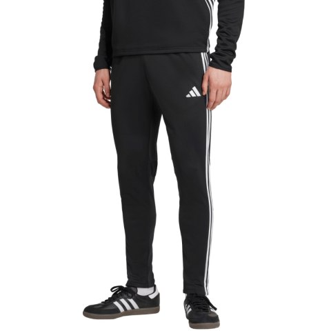 Spodnie męskie adidas Tiro 25 Essentials Winterized czarne JN9470