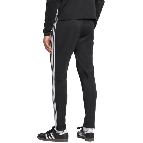 Spodnie męskie adidas Tiro 25 Essentials Winterized czarne JN9470