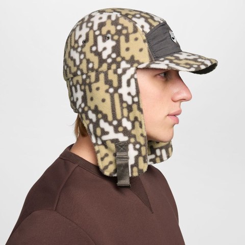 Czapka Nike Fly HQ0362-289