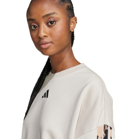 Bluza damska adidas Animal Print 3-Stripes French Terry Sweatshirt kremowa JM1836 Bluza damska adidas Animal Print 3-Stripes French Terry Sweatshirt kremowa JM1836