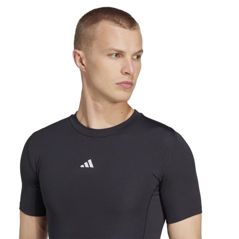 Koszulka adidas TECHFIT SS Tee JP4674