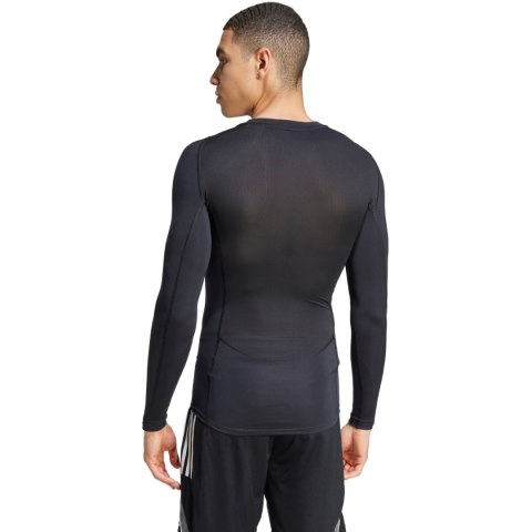 Koszulka męska adidas Techfit Long Sleeve czarna JP2944