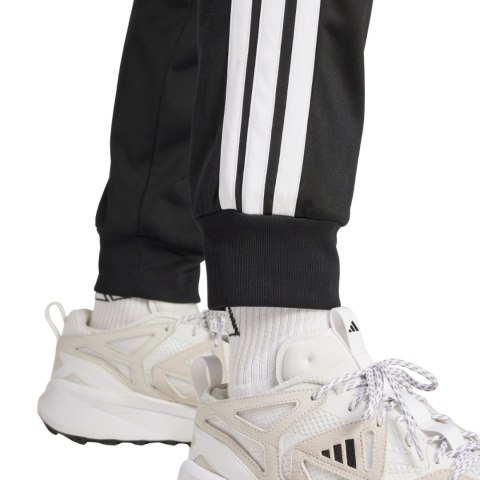 Spodnie męskie adidas 3-Stripes Tricot Regular Tapered czarne JI8809