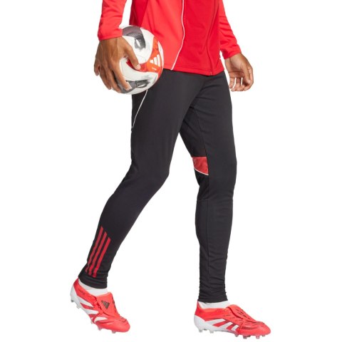 Spodnie męskie adidas Tiro 25 Competition Training czarno-czerwone JI6496