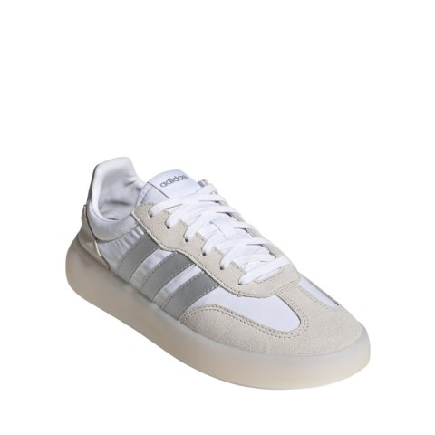 Buty damskie adidas Barreda Decode kremowe JI2321