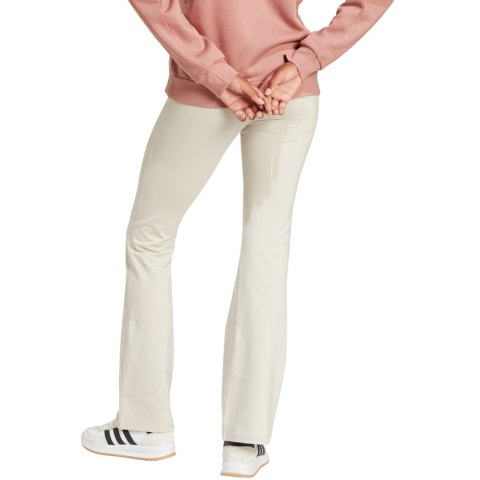 Legginsy damskie adidas Essentials Small Logo Flared kremowe JD3072
