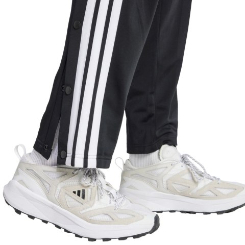 Spodnie męskie adidas Snap Track czarne JL8593