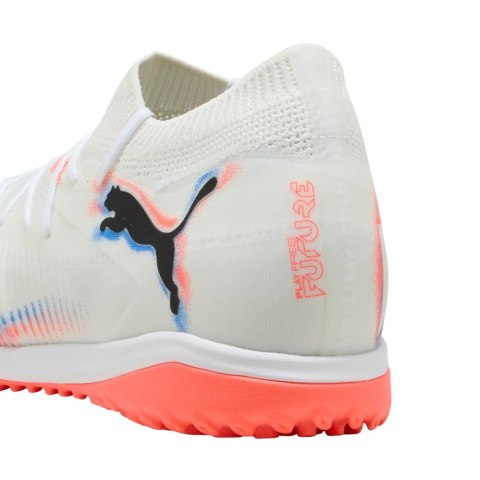 Buty piłkarskie Puma Future 8 Match TT 108597 01