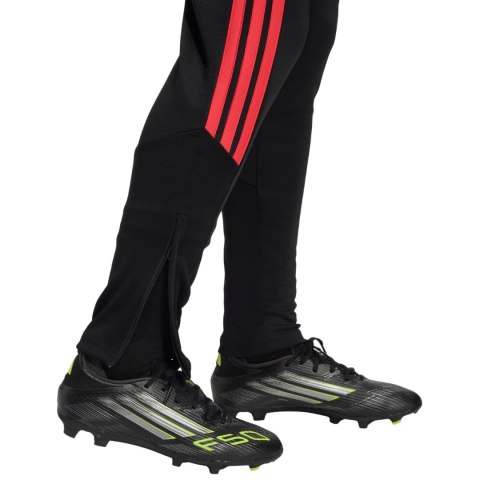Spodnie dla dzieci adidas Tiro 26 League czarno-czerwone JY9677