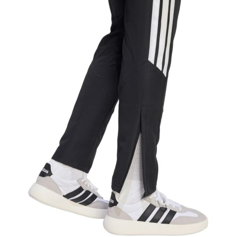 Spodnie dla dzieci adidas Tiro 26 League Presentation czarne KA6418