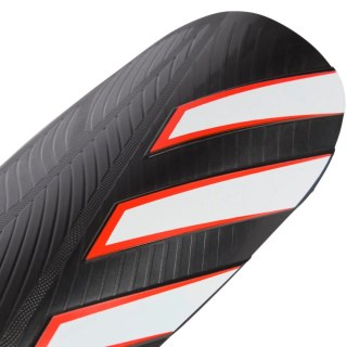 Ochraniacze piłkarskie adidas Tiro EU Club czarne KA7843