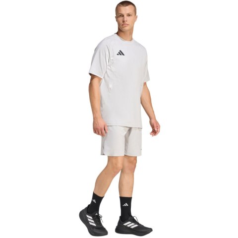 Koszulka męska adidas Tiro 26 Travel Tee jasnoszara KD1120