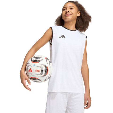 Koszulka dla dzieci adidas Entrada 26 Sleeveless Jersey biała KB3935