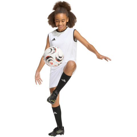 Koszulka dla dzieci adidas Entrada 26 Sleeveless Jersey biała KB3935