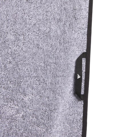 Ręcznik adidas Performance L czarny KE7414