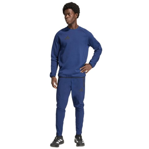 Bluza męska adidas Tiro 26 Travel Crew granatowa KD1145