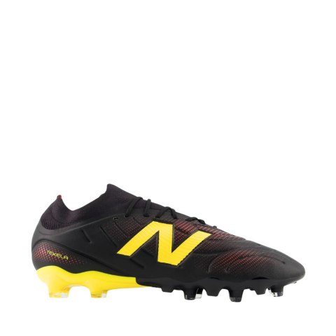 Buty piłkarskie New Balance Tekela Team FG V5 czarne NBUT3FL43H
