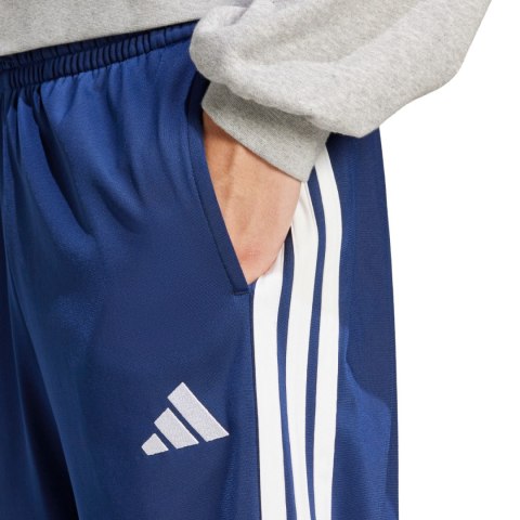 Spodnie męskie adidas 3-Stripes Tricot Regular Fit Open Hem niebieskie JI8803