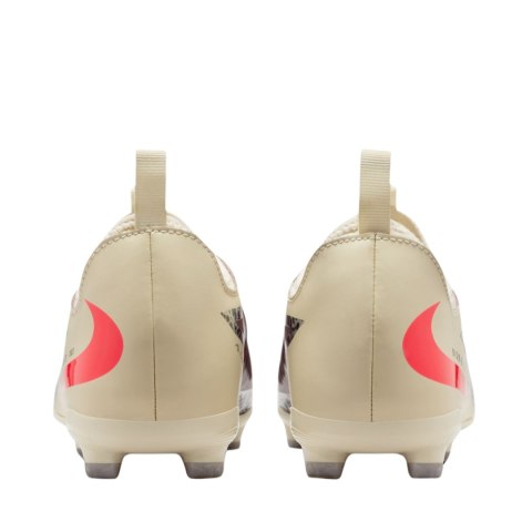 Buty piłkarskie dla dzieci Nike Phantom 6 Low Academy FG/MG IO8480 661