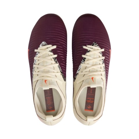 Buty piłkarskie dla dzieci Nike Phantom 6 Low Academy FG/MG IO8480 661