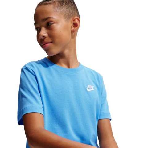 Koszulka dla dzieci Nike Sportswear jasnoniebieska FZ5177 412
