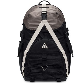 Plecak Nike ACG "DAYMAX" HJ8178-010