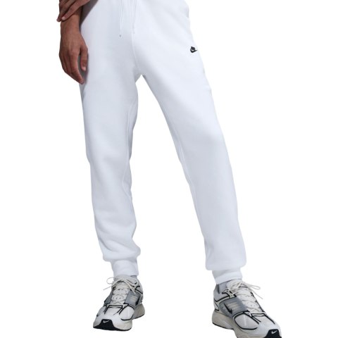 Spodnie męskie Nike Club BB Jogger białe FN3787 100